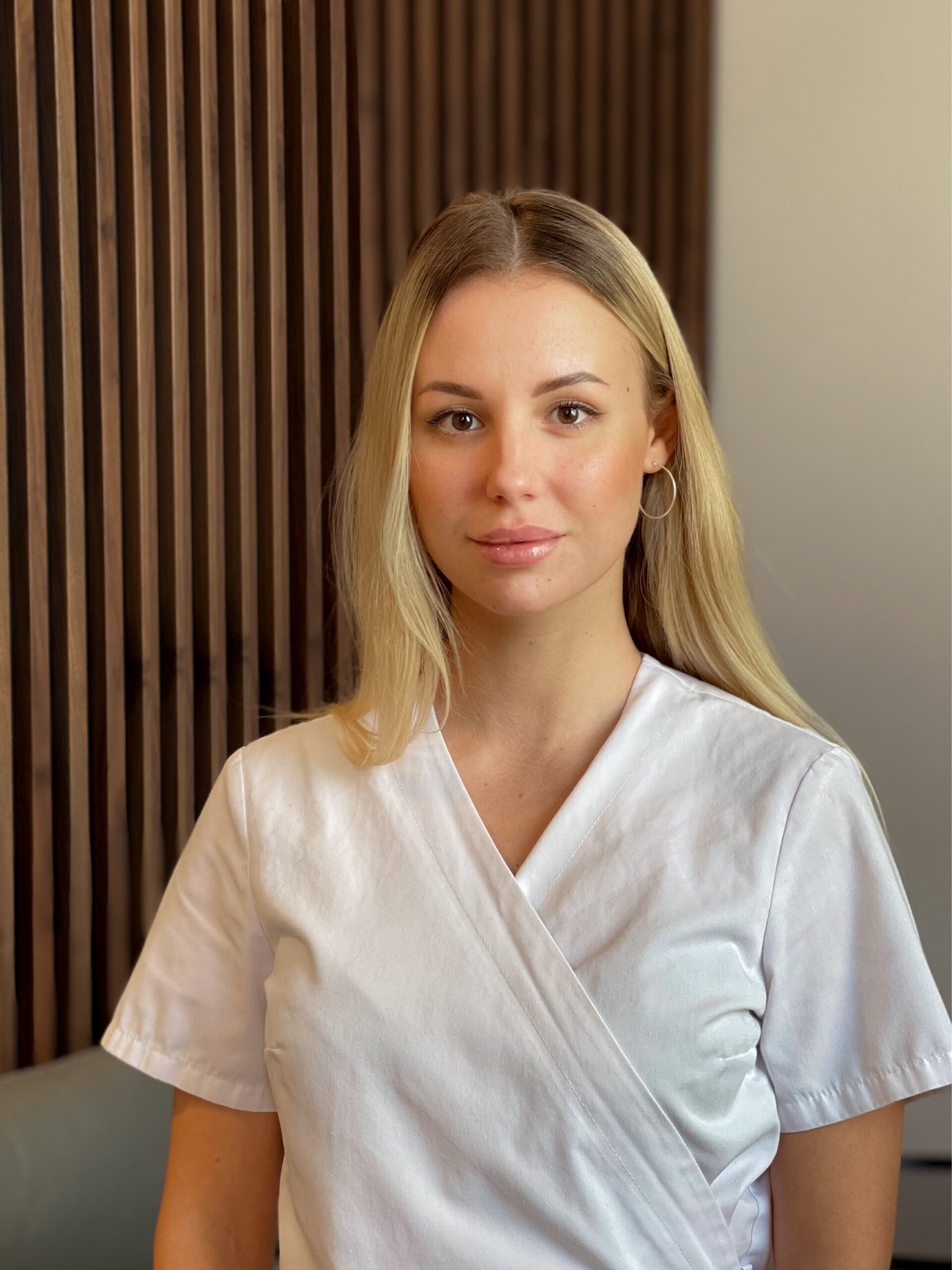 Alona Shyrobokova 4 IMG 1946 1 scaled